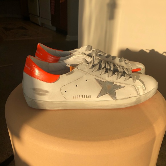 **SOLD** NWOT GOLDEN GOOSE SUPERSTAR LOW-TOPS - Picture 2 of 9